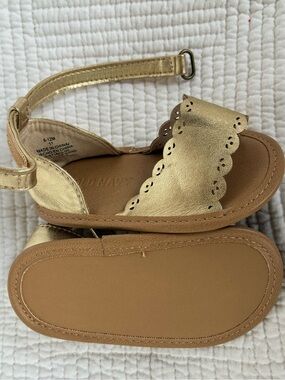 Infant Gold Scalloped Strap Sandals